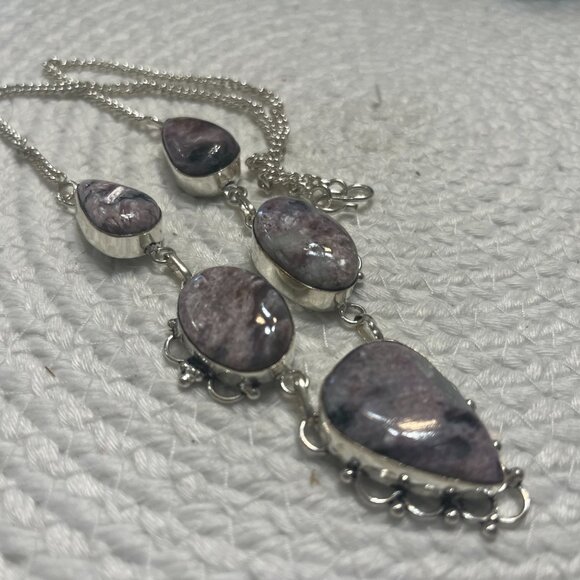 Beautiful PURPLE LEPIDOLITE Handmade Sterling 925 Necklace #325D - Picture 2 of 3